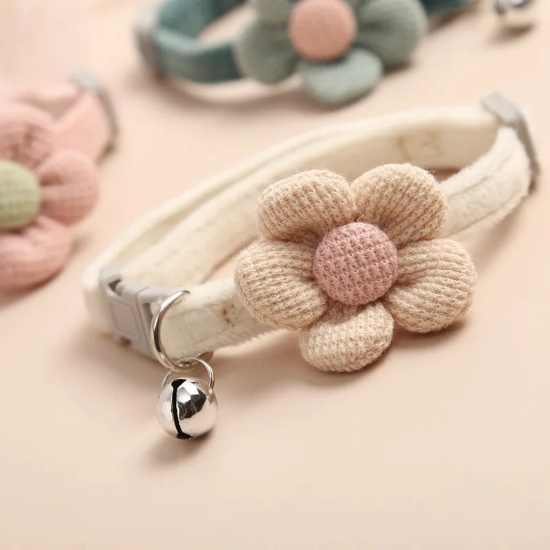 Adjustable Collar with Floral Pattern – view 8