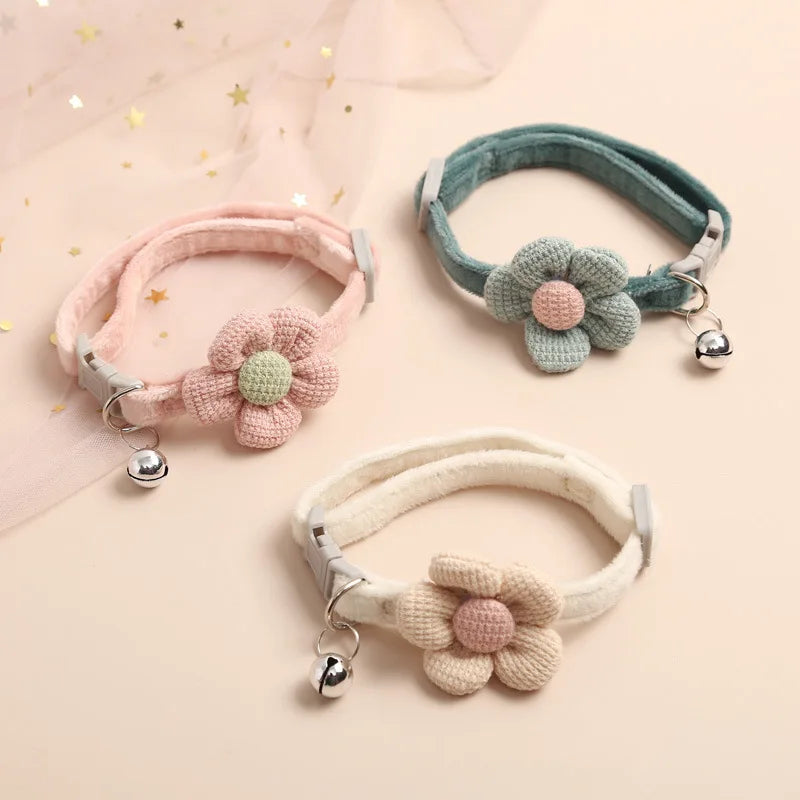 Adjustable Collar with Floral Pattern – view 7