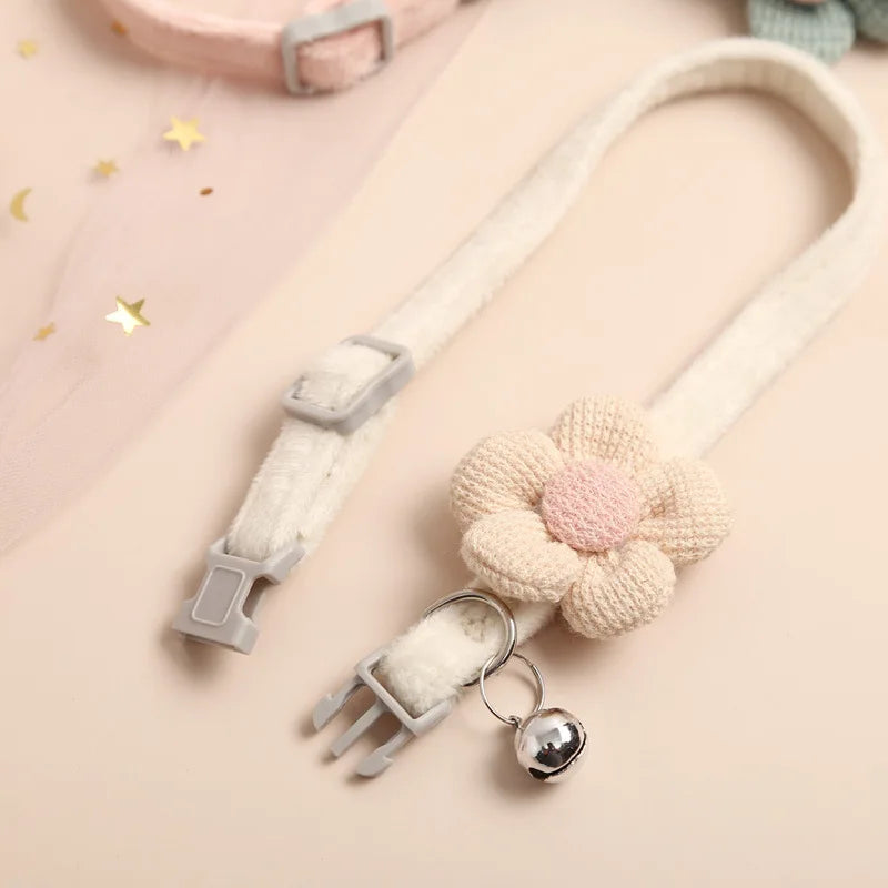 Adjustable Collar with Floral Pattern – view 9