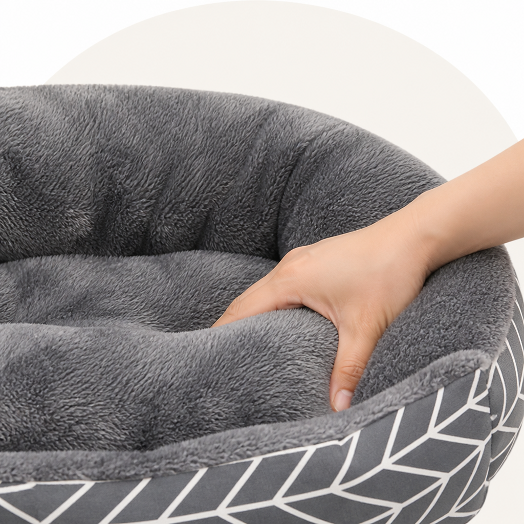 Petmarlow Plush Polyester Winter Warm Dog Bed (Multiple Sizes) – view 7
