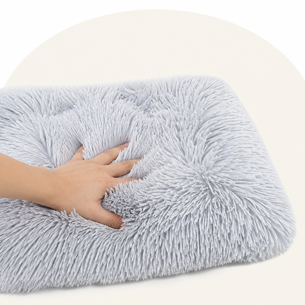 Petmarlow Plush Lined Polyester Fill Dog Bed (Removable Cover) – view 7
