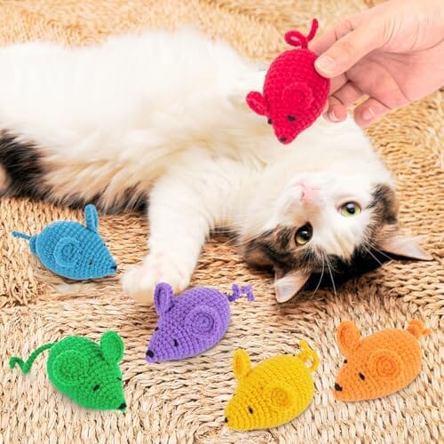 6 Woolen Yarn Crochet Mouse Catnip Toys for Indoor Cats – view 7