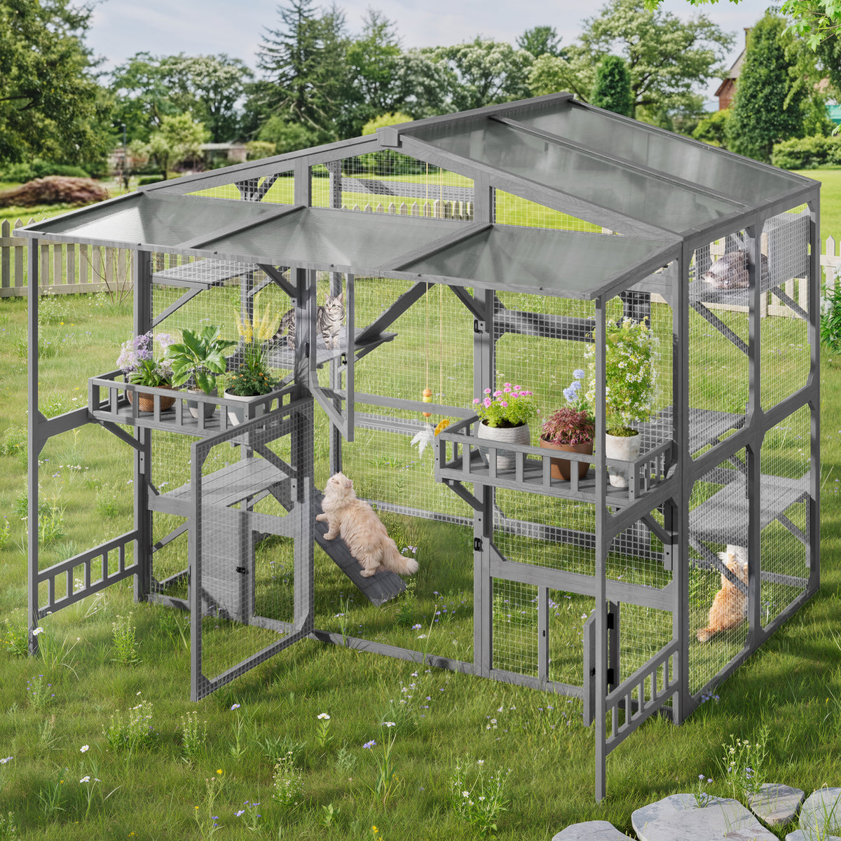 Large Outdoor Catio for Cats with Climbing Features – view 10