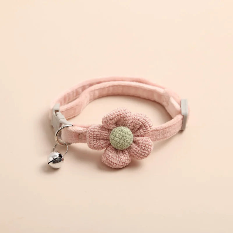Adjustable Collar with Floral Pattern – Pink