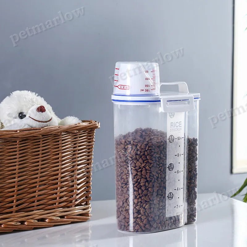 Airtight Container for Rice and Dry Food with Measuring Cup and Carry Handle – view 2