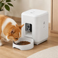 Petmarlow App-Controlled Wi‑Fi Camera Automatic Pet Feeder (2L Capacity) – White / 67.6 fl oz