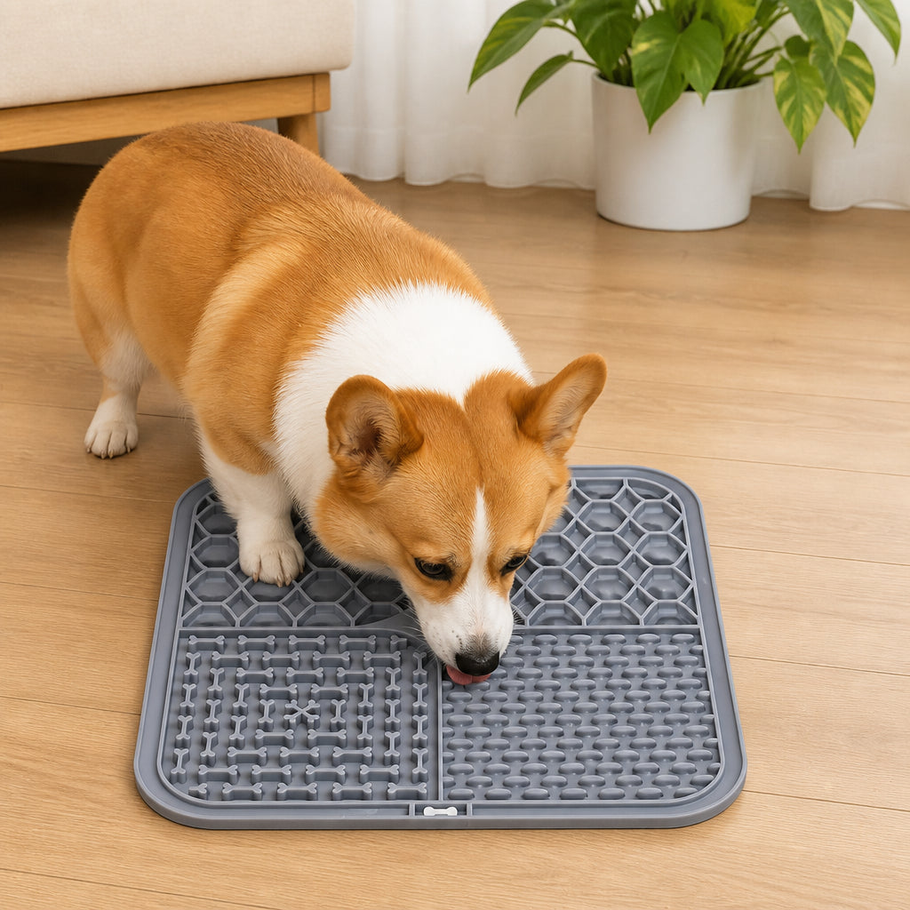 Petmarlow Slow-Feeding Food-Grade Silicone Lick Mat – GRAY / 2 pieces
