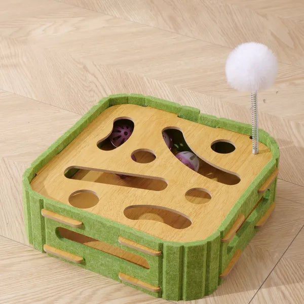 Eco-Friendly Cat Scratcher Toy With Interactive Balls