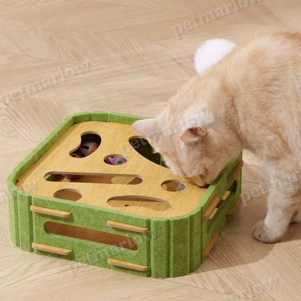 Eco-Friendly Cat Scratcher Toy With Interactive Balls – view 2
