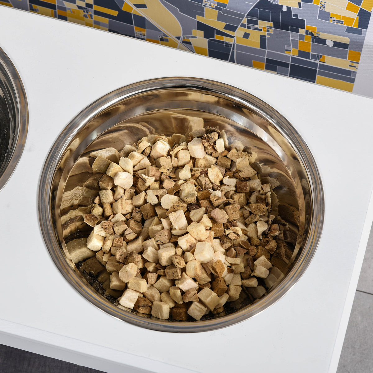 Small Puppy Dog Feeding Station with Elevated Bowls – view 7