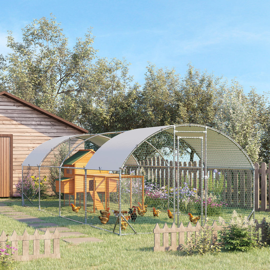 Large Metal Chicken Coop with Waterproof Cover for Outdoor Use