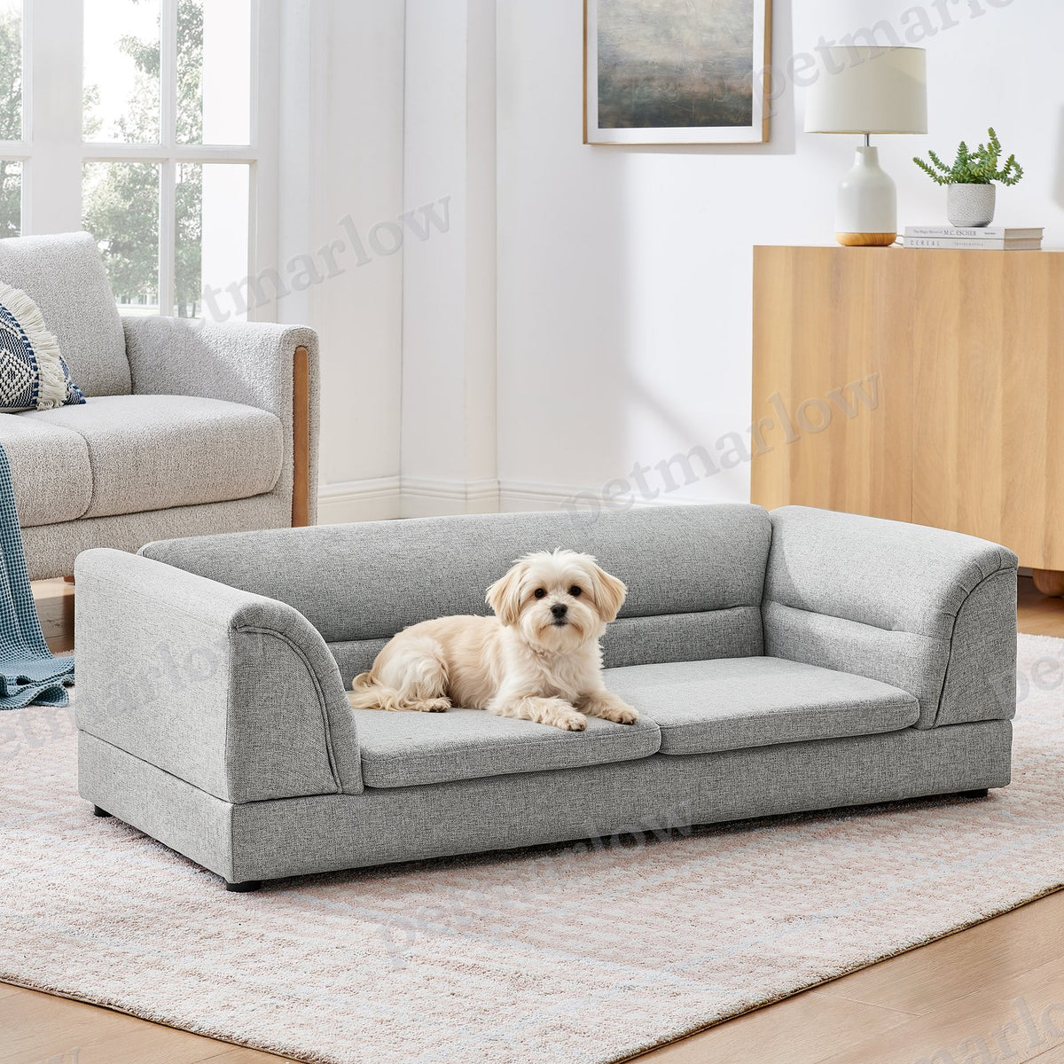 Oversized Pet Sofa with Curved Armrests for Comfort – view 4