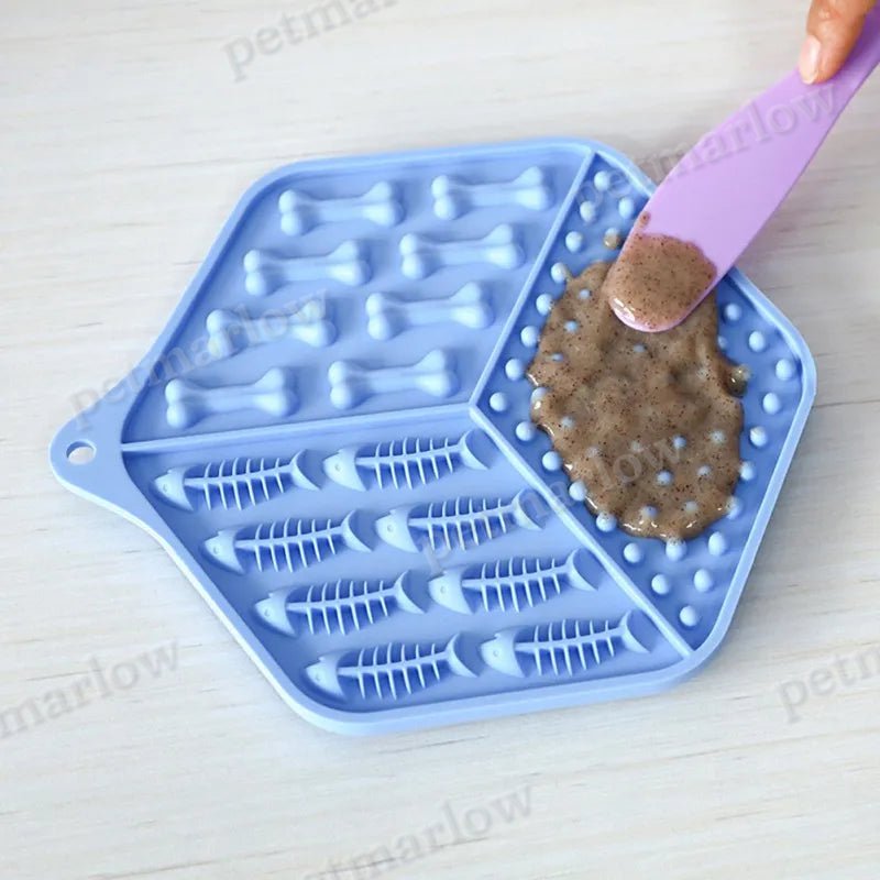 Silicone Food Mat for Dogs and Cats - Non-Slip Licking Mat for Meals and Snacks – view 6