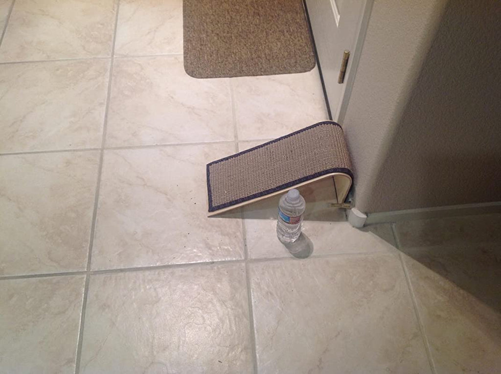 Sisal Angle Ramp Cat Scratcher with Catnip – view 10