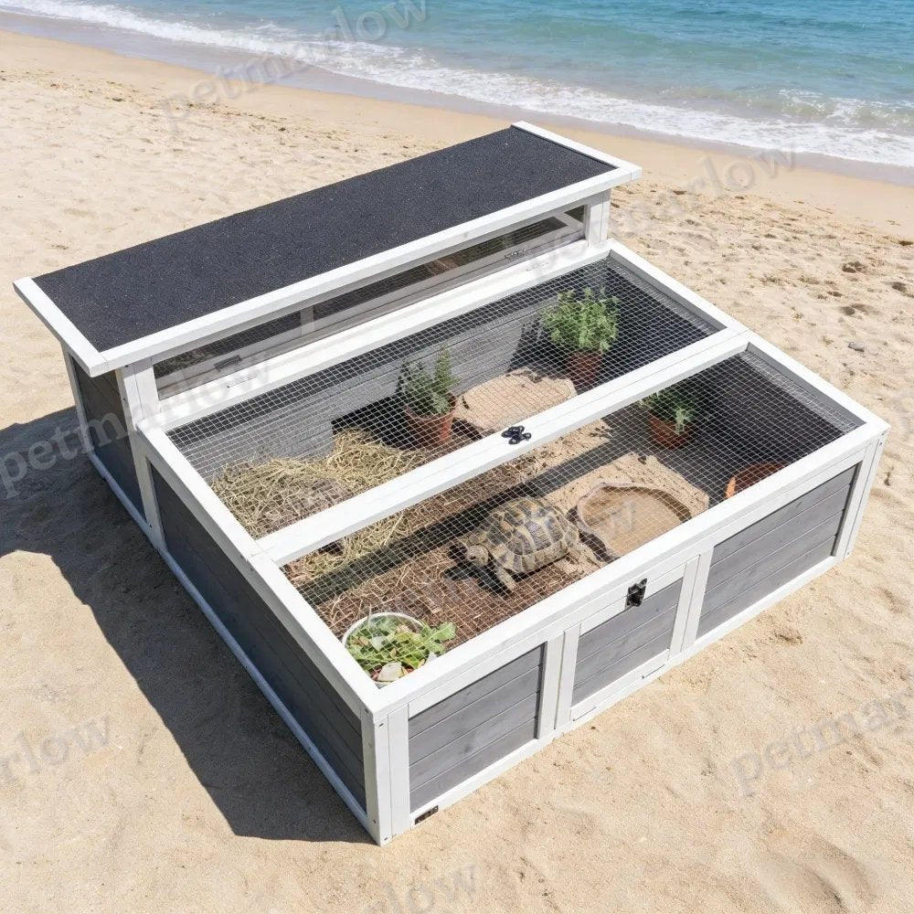 Turtle Cage with Cozy Retreat and Spacious Run – view 3
