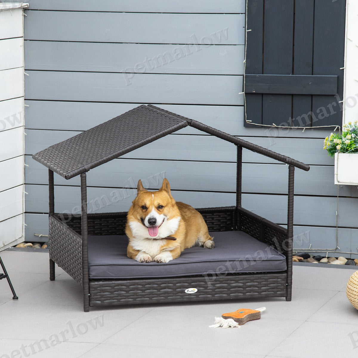 Wicker Dog House with Canopy and Cushion – view 3