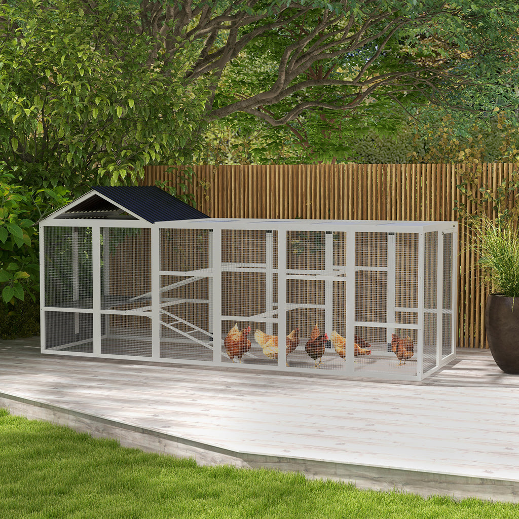 Wooden Chicken Coop Run for 6-10 Chickens