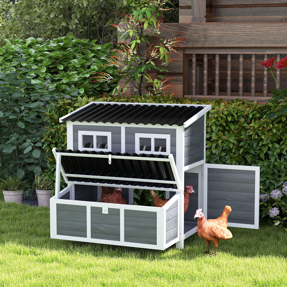 Wooden Chicken Coop with Nesting Box and Pull-Out Tray