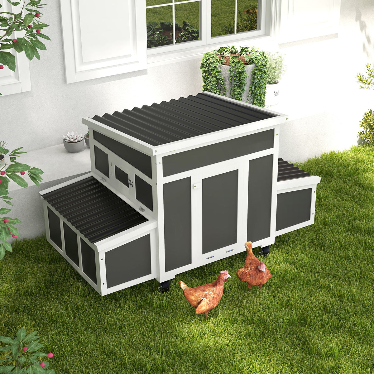 Wooden Chicken Coop with Nesting Box for Up to 6 Chickens