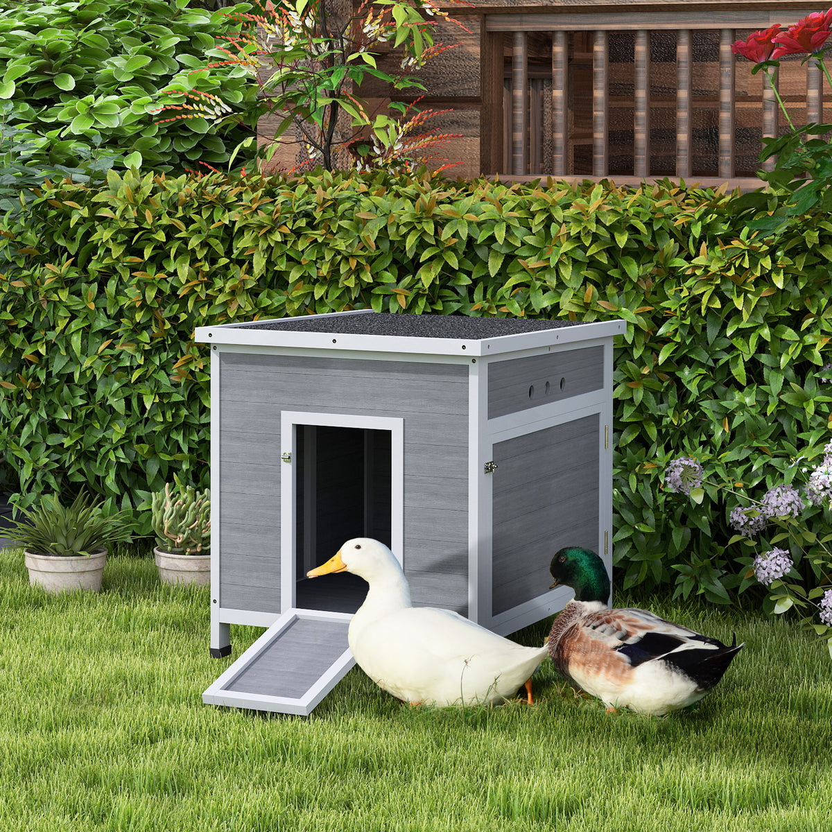 Wooden Duck Coop with Openable Roof and Removable Floor