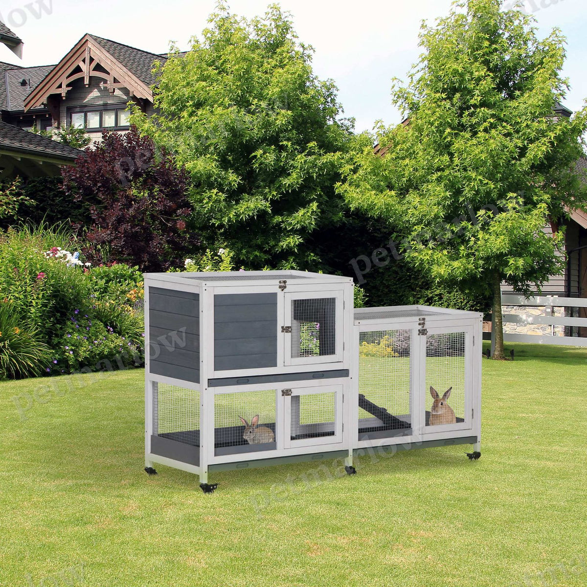 Wooden Rabbit Hutch for Small Animals with Lockable Doors – view 3
